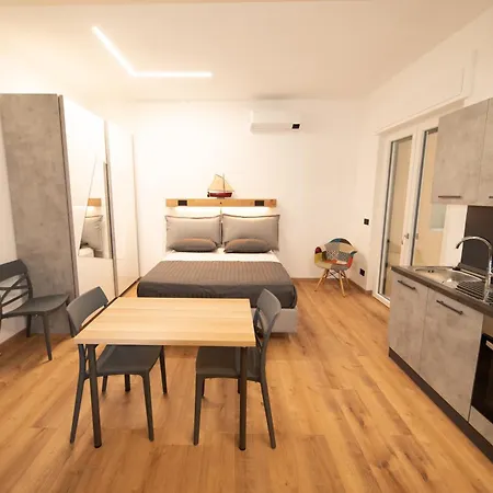 Giulia Apartment