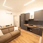 Giulia Apartment Genua