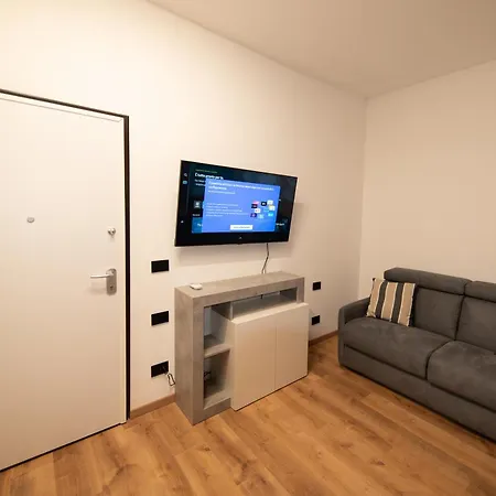 Giulia Apartment *